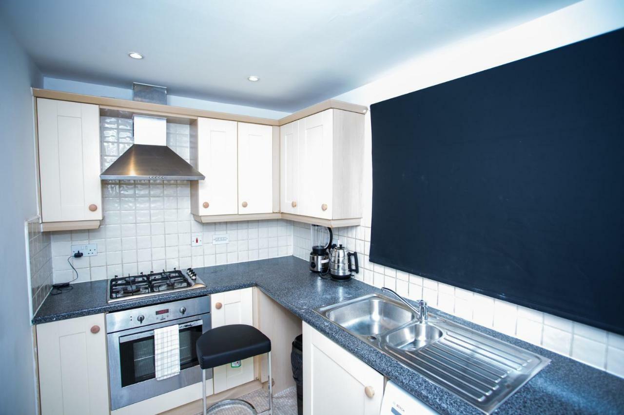 לונדון Superior 2 Bedroom Apartments מראה חיצוני תמונה