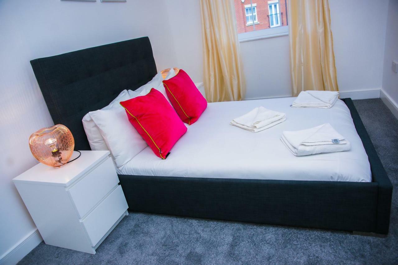 לונדון Superior 2 Bedroom Apartments מראה חיצוני תמונה